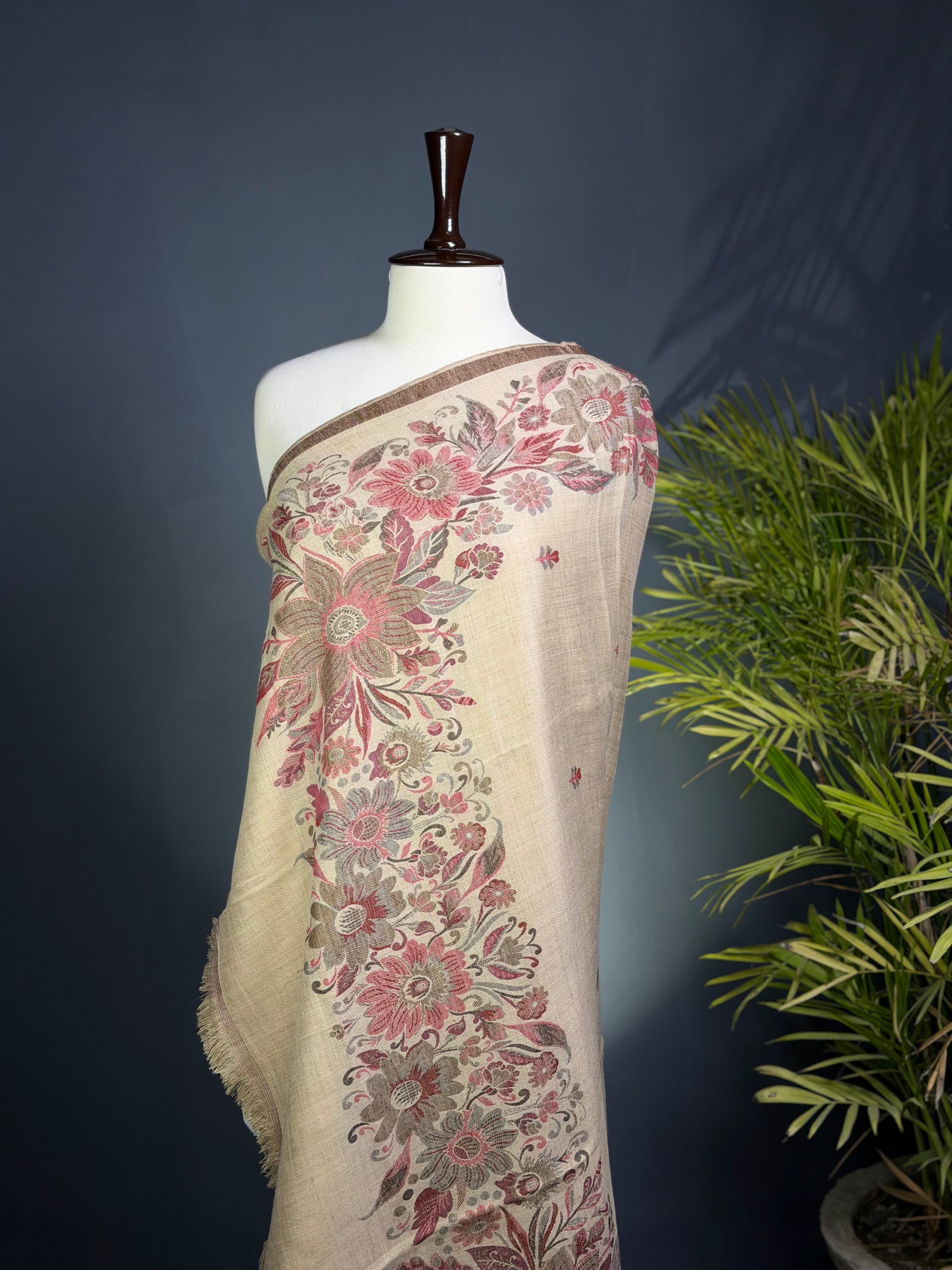 Antique Ivory Floral  jacquard weaving Wool Shawl