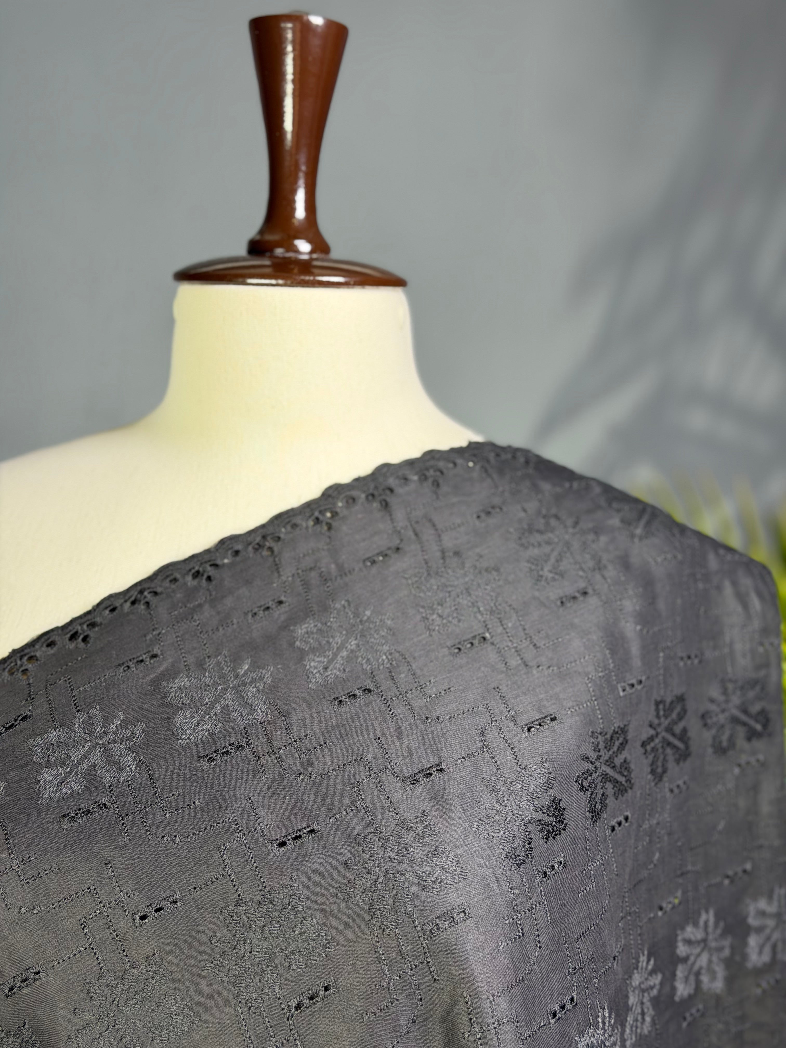 Midnight Noir Chikankari Shaw